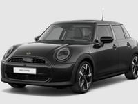 Usata Mini Cooper Classic 156 CV (114 kW) 2024 Midnight black metallizzato Utilitaria