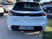 Usata Peugeot 208 Active 75 CV (55 kW) 2024 Bianco Utilitaria