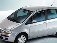 Usata Fiat Idea 77 CV (56 kW) 2010 Grigio Monovolume