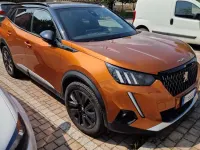 Usata Peugeot 2008 GT 155 CV (114 kW) 2019 Arancione SUV