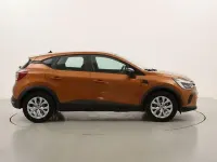 Usata Renault Captur Business 143 CV (105 kW) 2022 Arancione SUV