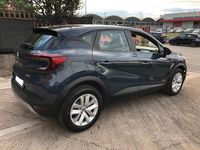 Usata Renault Captur Zen 101 CV (74 kW) 2022 Grigio SUV