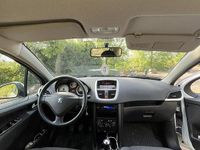 Usata Peugeot 207 75 CV (55 kW) 2011 Bianco Berlina