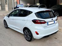 Usata Ford Fiesta ST-Line 125 CV (91 kW) 2023 Bianco Utilitaria