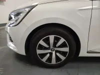 Usata Renault Clio V Zen 91 CV (66 kW) 2021 Bianco Berlina