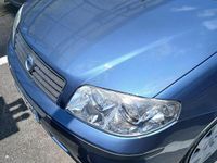 Usata Fiat Punto 80 CV (58 kW) 2004 Blu Utilitaria