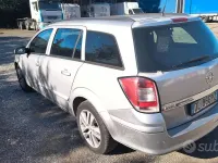 Usata Opel Astra 125 CV (91 kW) 2008 Grigio Station wagon