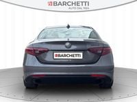Usata Alfa Romeo Giulia Super 179 CV (131 kW) 2016 Grigio Berlina