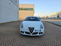 Usata Alfa Romeo Giulietta Business 105 CV (77 kW) 2015 Bianco Utilitaria