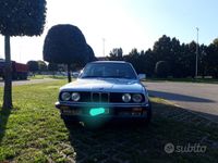 usata BMW 323 E30 i anno 1983