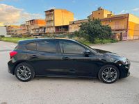 Usata Ford Focus ST-Line 120 CV (88 kW) 2020 Nero Berlina