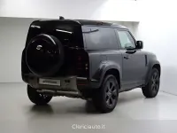 Nuova Land Rover Defender SE Dynamic 200 CV (147 kW) 2025 Nero SUV