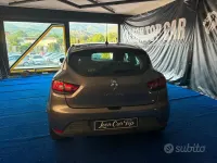 Usata Renault Clio IV 73 CV (53 kW) 2014 Grigio Berlina