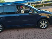 Usata VW Touran Comfortline 105 CV (77 kW) 2014 Blu/azzurro Monovolume
