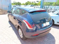 Usata Lancia Delta Gold 120 CV (88 kW) 2011 Bluazzurro Utilitaria