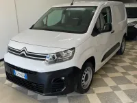 Usata Citroën Berlingo 101 CV (74 kW) 2023 Bianco Monovolume
