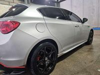 Usata Alfa Romeo Giulietta Distinctive 140 CV (102 kW) 2013 Utilitaria