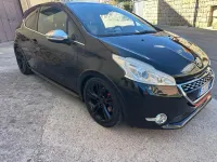 Usata Peugeot 208 GTi 200 CV (147 kW) 2015 Nero Utilitaria