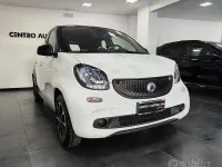 Usata Smart ForFour Passion 71 CV (52 kW) 2018 Bianco Utilitaria