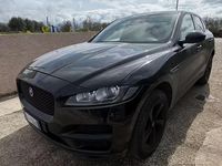 Begagnad Jaguar F-Pace R-Sport 180 HK (132 kW) 2016 Svart SUV