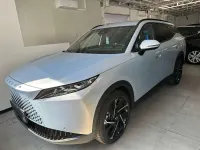 Nuova Omoda 7 279 CV (205 kW) 2026 Khaky white SUV