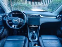 Usata MG ZS Luxury 111 CV (81 kW) 2023 Bianco SUV