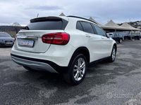 Usata Mercedes GLA200 Premium 136 CV (100 kW) 2017 Bianco SUV