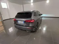 Usata Mercedes B180 AMG line 116 CV (85 kW) 2024 Grigio Utilitaria