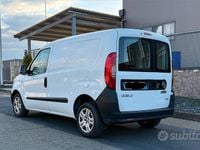 Usata Fiat Doblò 105 CV (77 kW) 2015 Bianco Monovolume