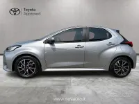 Usata Toyota Yaris Hybrid Trend 116 CV (85 kW) 2022 Grigio Berlina