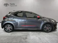 Usata Toyota Yaris Hybrid Trend 116 CV (85 kW) 2023 Grigio Berlina
