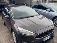 Gebraucht Ford Focus 95 PS (69 kW) 2018 Grau Kombi