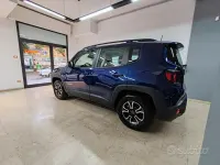 Usata Jeep Renegade Longitude 120 CV (88 kW) 2020 Blu metallizzato SUV