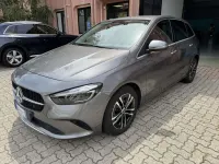 Usata Mercedes B250 Advanced Plus 163 CV (119 kW) 2023 Mountaingrau  met. Utilitaria