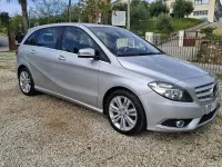 Usata Mercedes B180 109 CV (80 kW) 2012 Grigio Monovolume