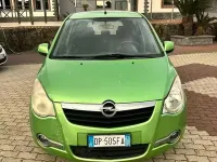 Usata Opel Agila 65 CV (47 kW) 2008 Verde Utilitaria