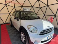 Usata Mini Cooper Countryman Business 111 CV (81 kW) 2014 Bianco SUV