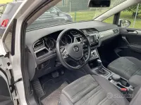 Usata VW Touran 115 CV (84 kW) 2016 Bianco Monovolume