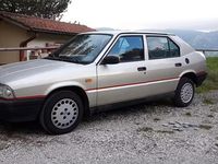 Begagnad Alfa Romeo 33 86 HK (63 kW) 1988 Sedan