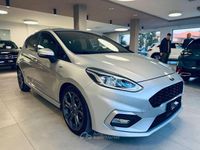 Usata Ford Fiesta ST-Line 87 CV (63 kW) 2018 Argento Utilitaria