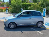 Usata Lancia Ypsilon 60 CV (44 kW) 2007 Bluazzurro Utilitaria