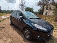 Usata Ford Fiesta 95 CV (69 kW) 2015 Nero Utilitaria