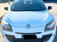 Usata Renault Mégane III 110 CV (80 kW) 2012 Bianco Station wagon