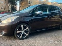 Usata Peugeot 208 Allure 120 CV (88 kW) 2013 Marrone Utilitaria