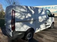 Usata Ford Transit Custom 101 CV (74 kW) 2013 Bianco Berlina