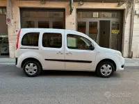 Usata Renault Kangoo Life 95 CV (69 kW) 2020 Bianco Monovolume