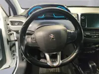 Usata Peugeot 2008 Allure 100 CV (73 kW) 2018 Bianco SUV