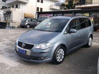 Usata VW Touran Trendline 109 CV (80 kW) 2008 Grigio Monovolume