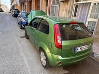 Usata Ford Fiesta 90 CV (66 kW) 2007 Verde Utilitaria