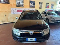 Usata Dacia Duster Lauréate 110 CV (80 kW) 2012 Nero SUV